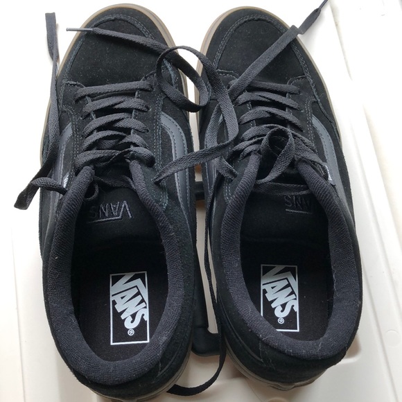 Vans Men’s  Bearcat Black Suede Skate Shoes Sz 9.5 - Picture 1 of 7